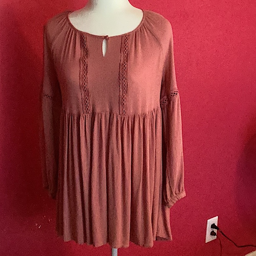 Sadie Robertson top or mini dress
